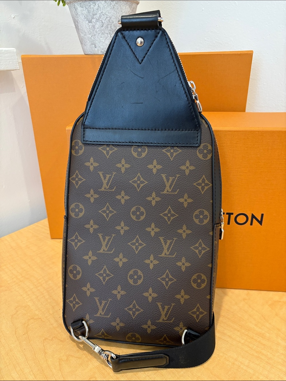Louis Vuitton Avenue Sling Bag NM Eclipse Monogram Canvas Crossbody Belt Brown - Picture 5 of 12